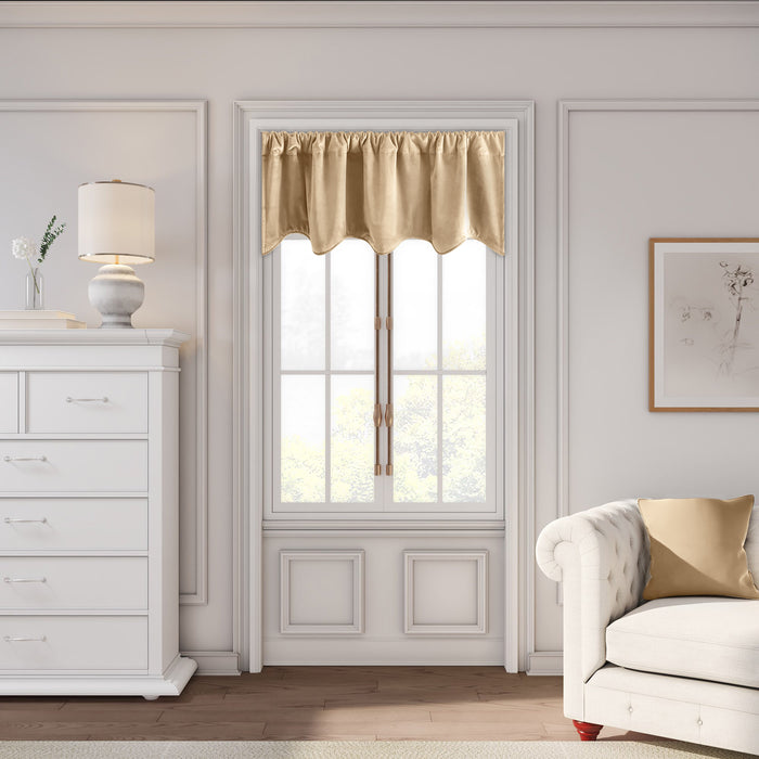 Velvet Rod Pocket w/Back Tabs Scalloped Valance w/Backout Lining